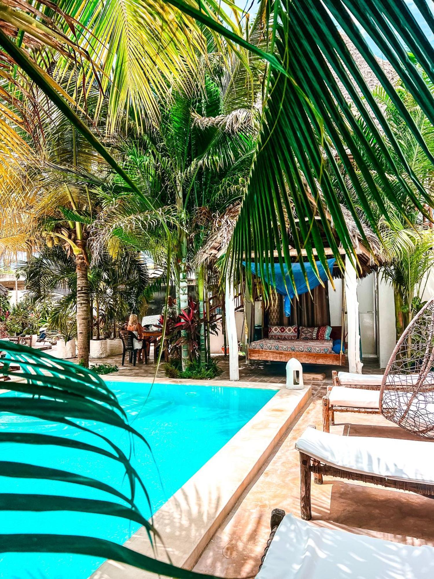 Cezere The Palm Hotel Paje Exterior foto